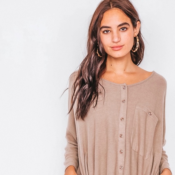 Comfy Oversized Romper (Soft) - Picture 3 of 3